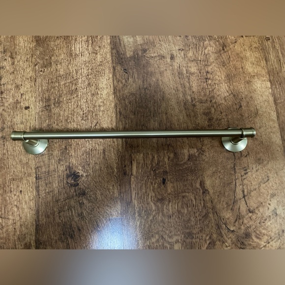 Glacier Bay Parsons 18" Towel Bar Brushed Gold Single Towel Holders Wall Mounted - Picture 1 of 4